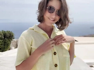 en solo nephael se donne un bon orgasme