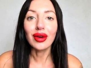 Tattooed Temptress - Obey My Big Red Lips