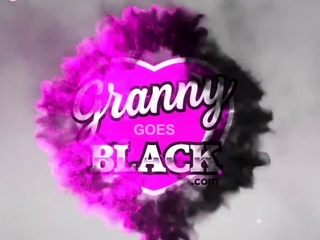 Mature granny has anal