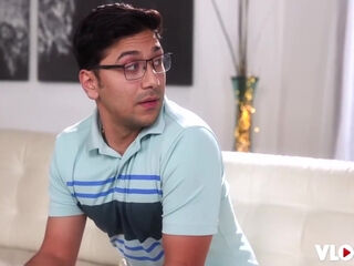 Horny Milf Successfully Seduces Massive Cock With Savannah Bond, Krissy Lynn And Max Fills