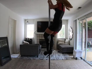 Stripper Milf Entices Step Son To Cum Inside From Working In The Yard