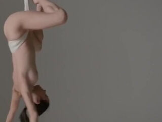 Magdalena Anti Gravity Yoga Hd