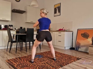 Another Wanilianna Workout & Masturbation Session