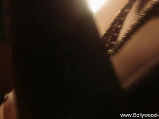 Sexy And Sensual Indian Babe Dance Gracefully Alone