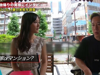 元ナースの美乳人妻が敏感ボディを責められて悶絶しちゃうｗ