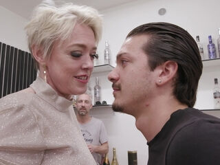 Tinder Bar, Dee Williams, 6on1, BWC, ATM, DAP, Manhandle, No