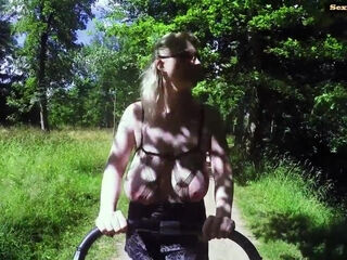 Casey Deluxe In The Park - Sex Movies Featuring Casey Deluxe 2