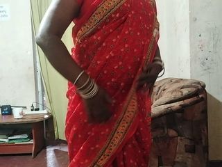 Indian Desi Bhabhi Show Her Boobs Ass and Pussy 10
