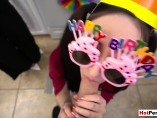 Conor Coxxx, Melody Mynx And Tifa Quinn - Stepmommy Stepmommy And Sis Gave Blowjobs For Birthday