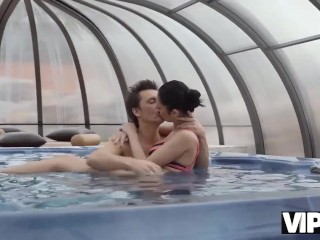 'VIP4K. Skinny brunette has sex with her older boyfriend in the pool'