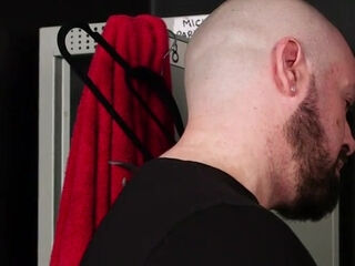CFNM group HJ by teacher and student 18+ in the locker room