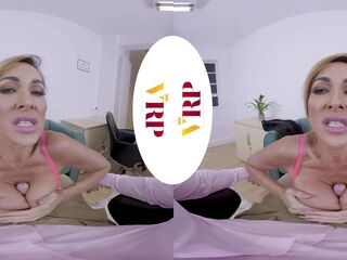 Casting Couch Vr - Blonde Milf Pov - Vrpfilms - Sexlikereal