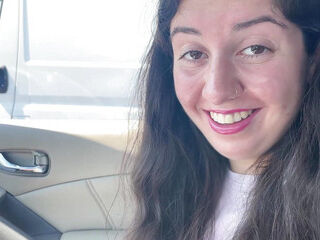 How Many Time She Pee on the 14h Road Trip