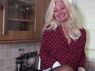 Hairy Mature Cougar Fucking And Sucking Her Toy Boy - MatureNL