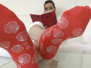Sniff My Sweaty Socks While I Read My Book, POV, Lady Victoria Valente