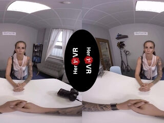 Alzbeta - VR Casting - Amateur First Time Naked Hardcore