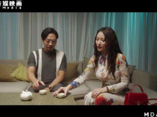 Modelmedia Asia - a Pervert Wife Invites Her Husband to a Wife-swapping Party so That She Can Cheat on Him Openly