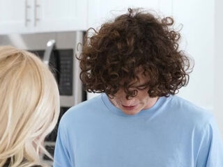 Cream My Pussy Not My Coffee - S4:E8 - Momlover