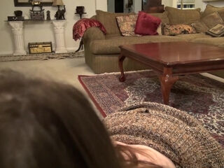 American Hairy Housewife Playing With Herself - MatureNL