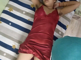 Hot young sister-in-law calls boss in red nightie room and has sex with fat land