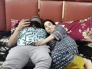 College girl ko paise dekar jabar dasti pela