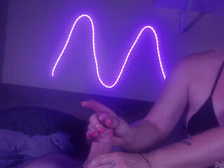 TheRantino series part2: Wincel wakes up Mina for an oily analsex POV
