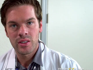 Doctor Feet Fucker With Diamond Foxxx, Ryan Ryder - Brazzers