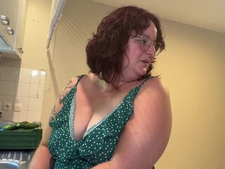 Explosive reunion with Laeticia, 23 years old! - Jacquie et Michel TV