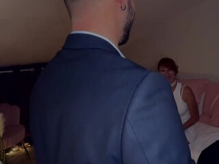 Nelie, the sublime Moroccan, comes to the aid of our guy... - Jacquie et Michel TV