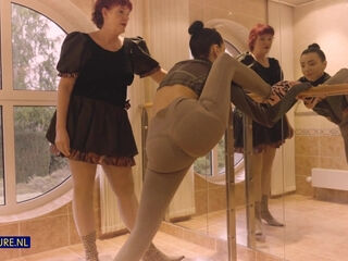 Veri, The Granny Ballet Teacher Is Back With A New Young Lesbian Student To Please Her Hairy Pussy - MatureNl