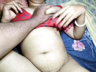 Indian mamoni vabi hot chodai in bangle village girl