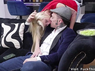 Emma Stone - 44 year old Anal loving, big tits MILF Emma Stone needs a big dick up her ass right now!