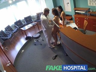 FakeHospital Nurse lures patient and luvs tonguing her puss