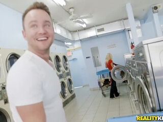 Laura Bentley And Van Wylde - Dirty Laundry
