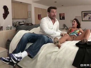 Bad Behaviour Booty With Manuel Ferrara, Aleksa Nicole - Brazzers