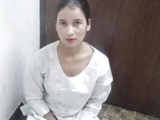 Bidhwa bhabhi ko ghar me band karke pel diya