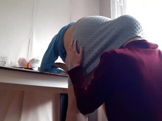 I lick my milf boss's ass for a long time for a promotion