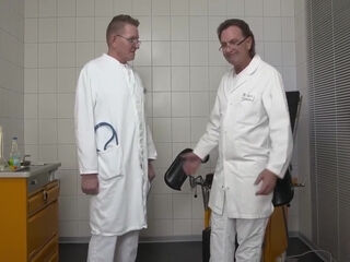 Frauenarzt Double Pussy Fuck In Sexy Lingerie With Tatjana Young, Lullu Gun And Big George