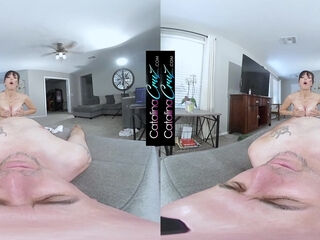 Catalina Cruz - Juicy Morning Wood 5k Vr