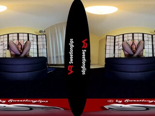 Gewichte An Meiner Pussy - Amateur German Brunette Solo Light Bdsm