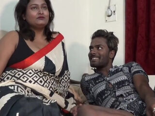 A Desi Wife With Her Mature Husband And A Boy Made Threesome With Full Hindi Dirty Audio
