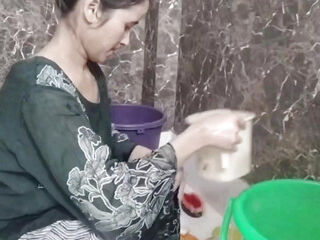 College girl ko paise dekar jabar dasti pela